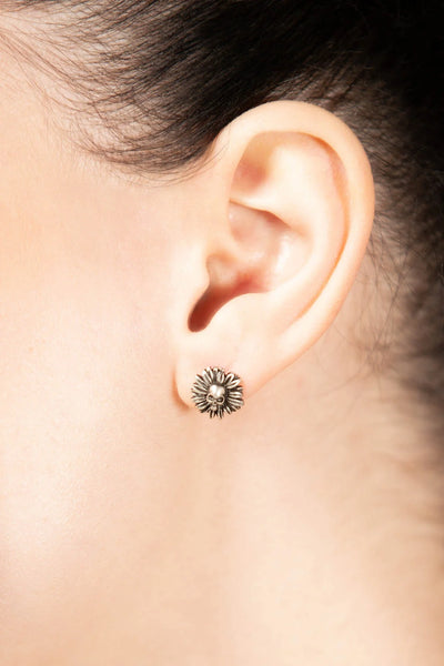 Daisy Skull Eyrnalokkar