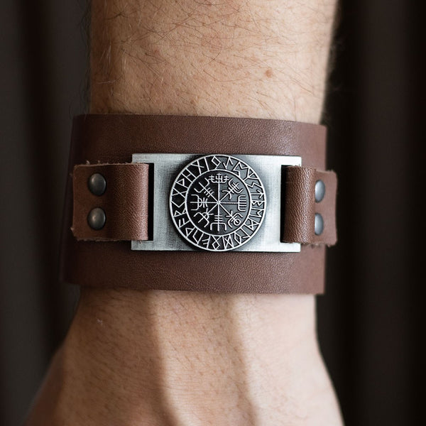 Vegvísir Pleður Armband