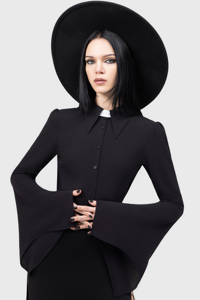 Cursed Pray Skyrta
