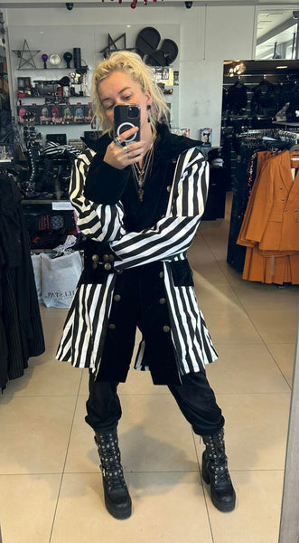 Stiped Jakki